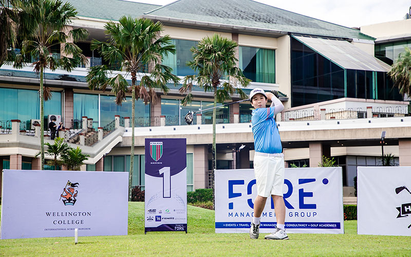 Wellington student golfing at First Faldo Series Event